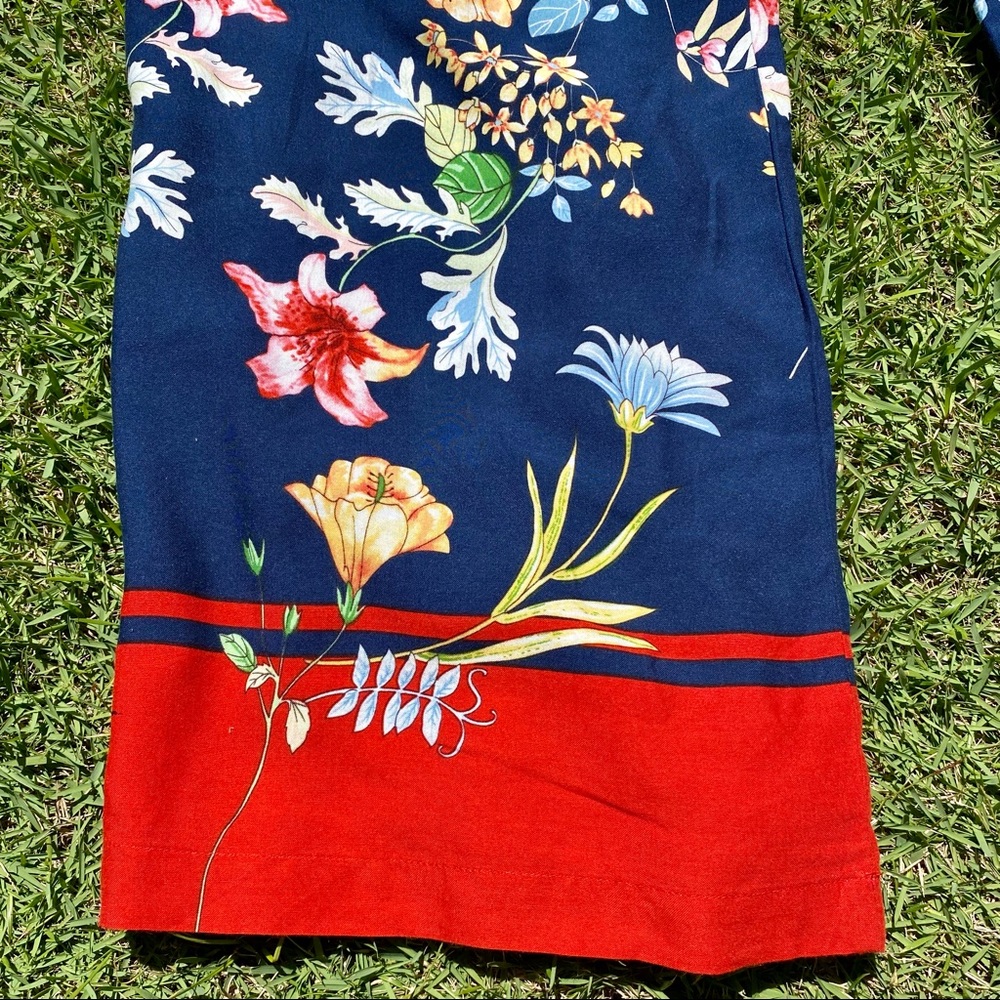 Like New Floral Wide Leg Pant - Picture 7 of 9